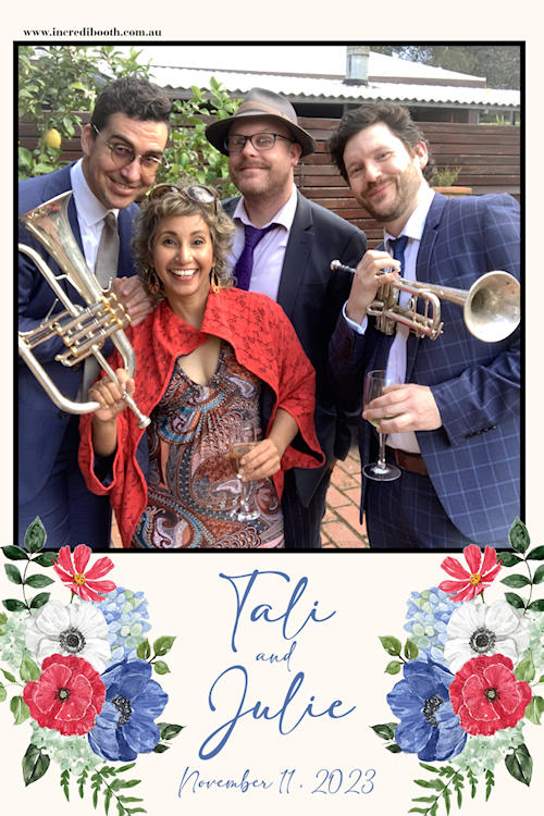 Incredibooth-Funny band Incredibooth-Funny band