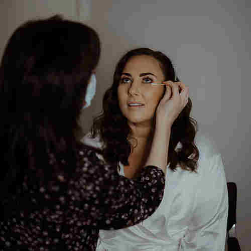 Mobile makeovers Makeup
