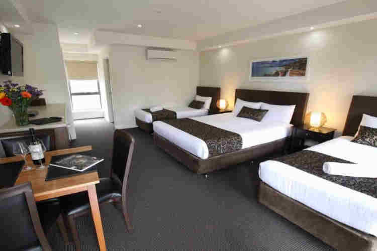 The Bay Motel Family Suite