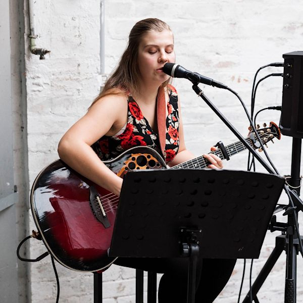 Eve Ward Music Eve-ward-Image-1