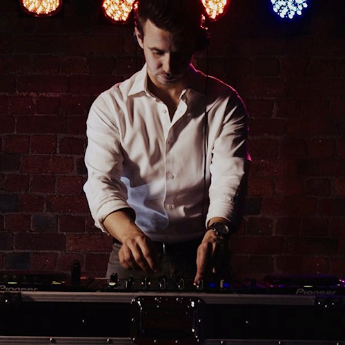 Calibre Entertainment1 Calibre Entertainment